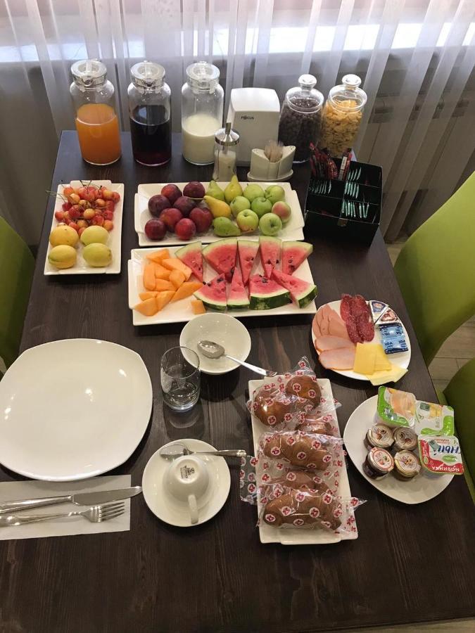 4Room Hotel Jereván Kültér fotó