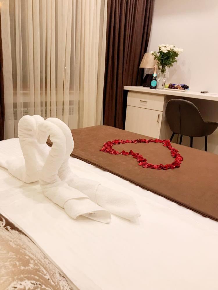 4Room Hotel Jereván Kültér fotó