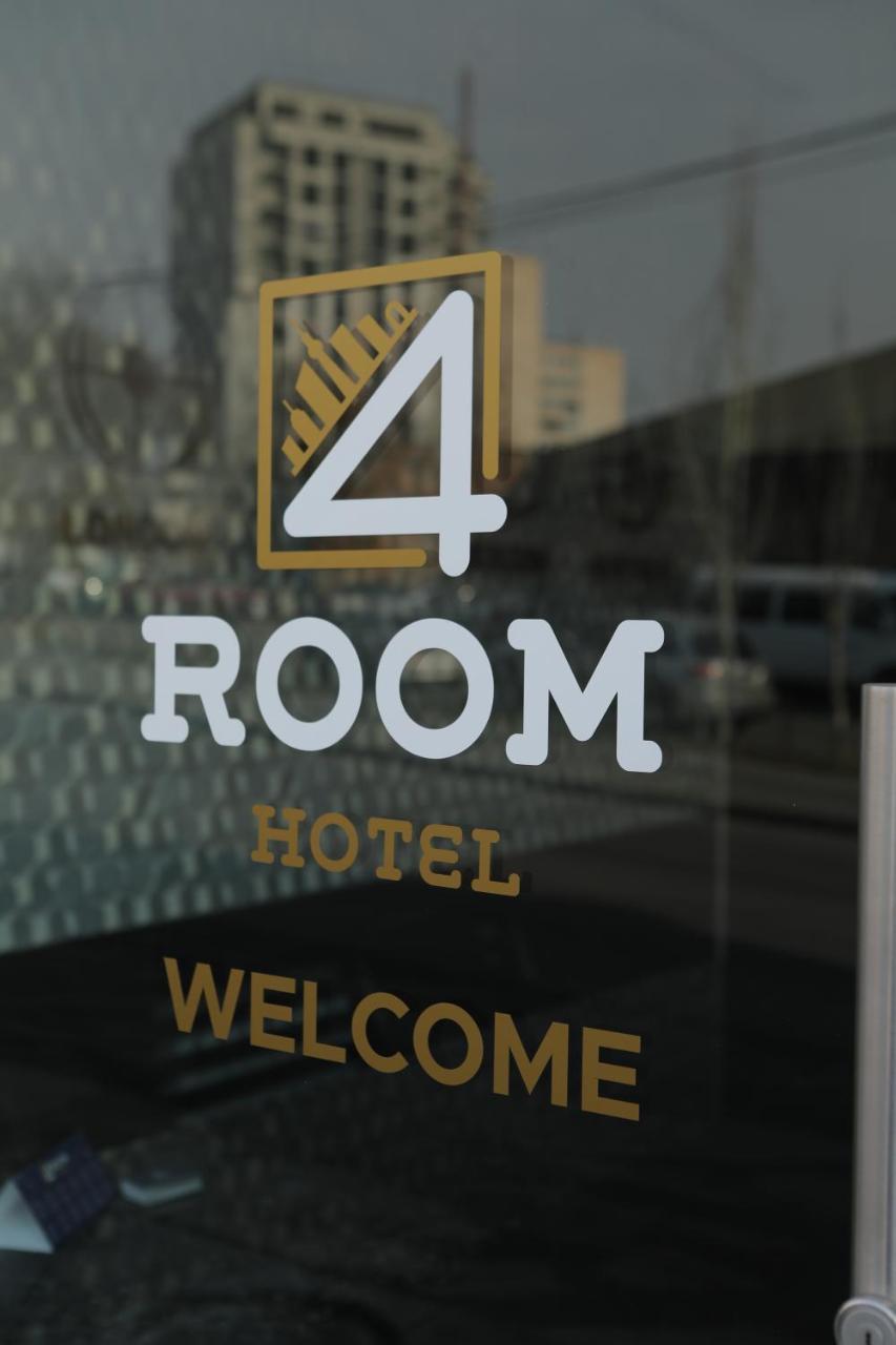 4Room Hotel Jereván Kültér fotó