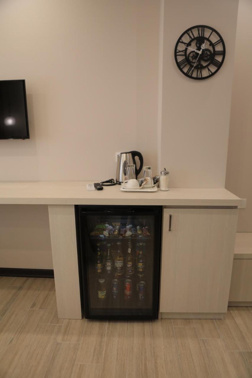 4Room Hotel Jereván Kültér fotó