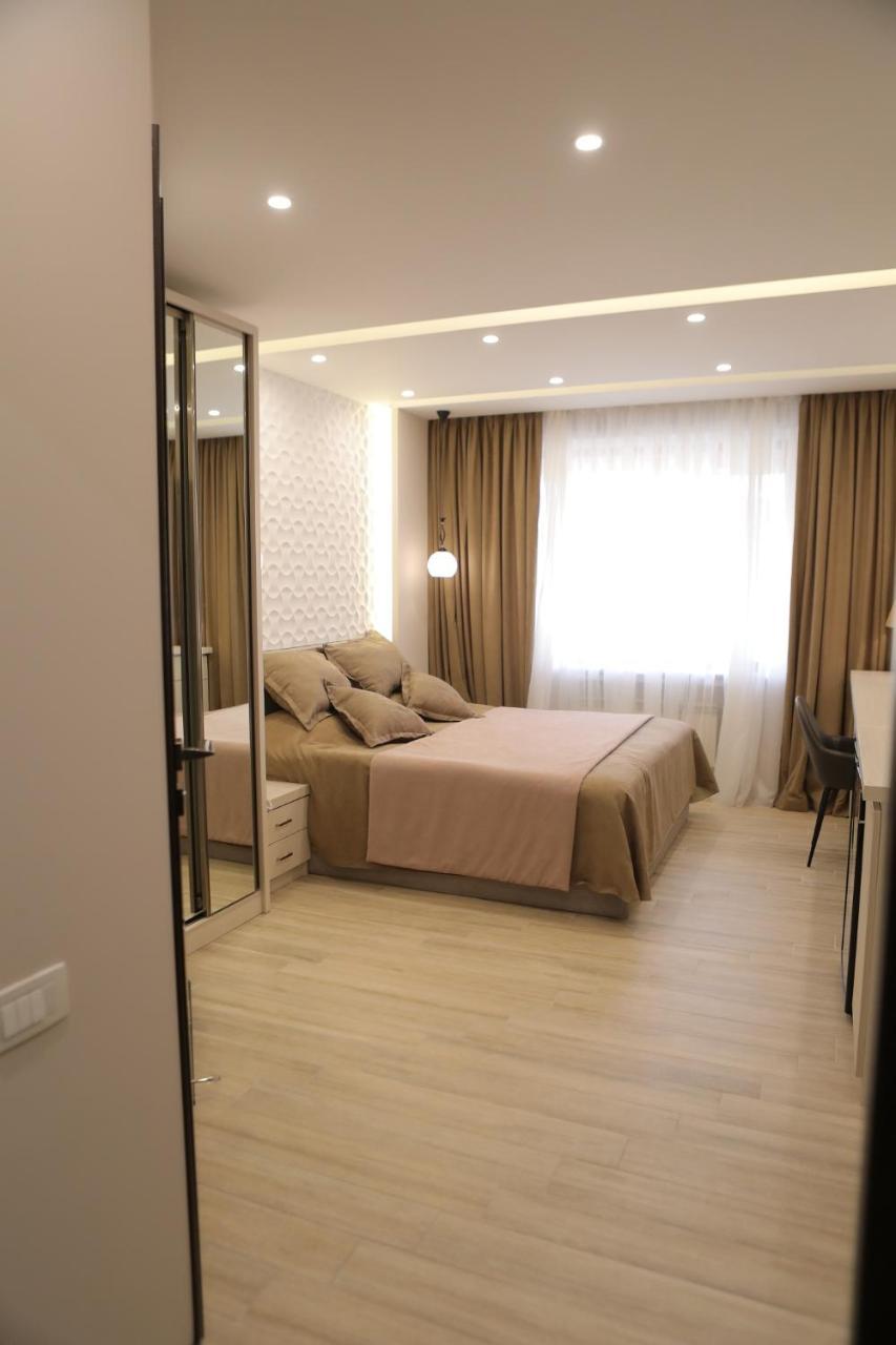 4Room Hotel Jereván Kültér fotó